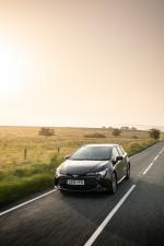 Toyota Corolla Touring Sports Hybrid 2019 года (UK)